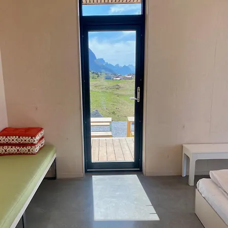 Exclusive House - Your Private Oasis