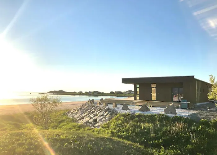 Exclusive House - Your Private Oasis
