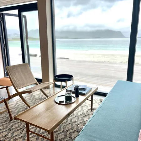 Exclusive House - Your Private Oasis